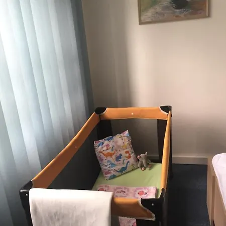 Blue Apartment In Beautiful English Style Garden With Atmosphere 布拉格 外观 照片